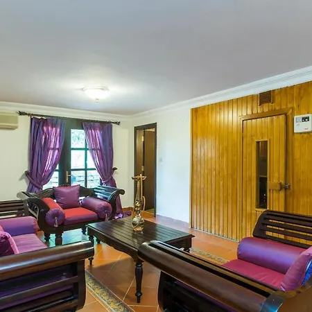Bosphorus Hotel